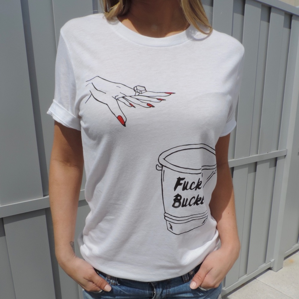 Chuck It Graphic Tee - Picture 2 of 5